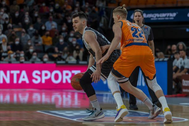 正好补齐了 正好补齐了